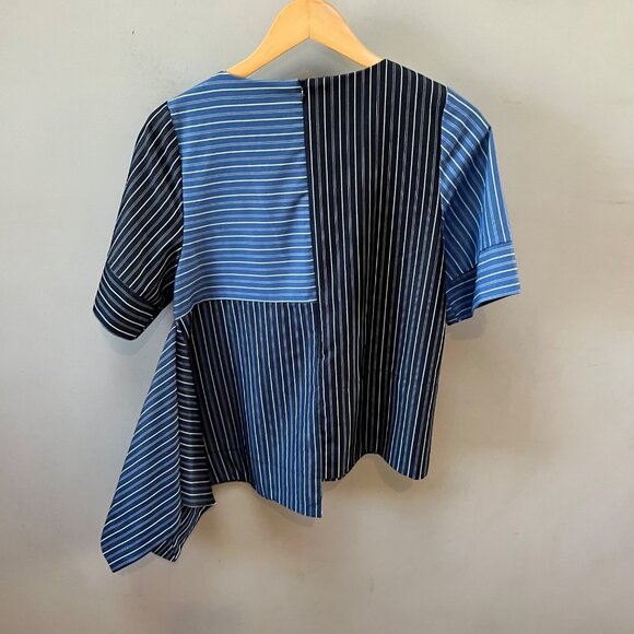 Gracia Colorblock Short Sleeve‎ Blue Striped Asymmetrical Hem Fabric Blouse Top- - Picture 3 of 3